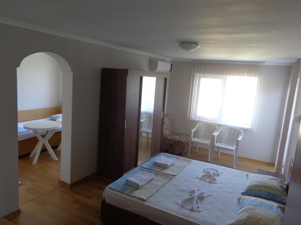 Guest Rooms Rusalka Кранево Екстер'єр фото